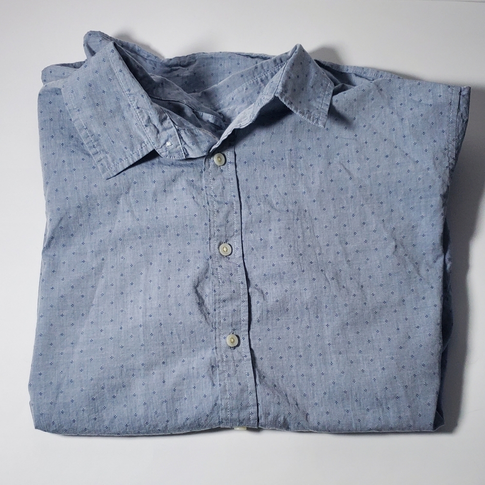 Goodfellow & Co button down - Picture 3 of 5